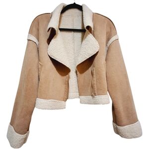 SHEIN sherpa faux suede jacket size M color creme